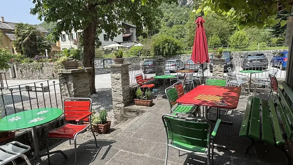 Pasticceria Salis da Lu e Lu_Castasegna_slider_image_3