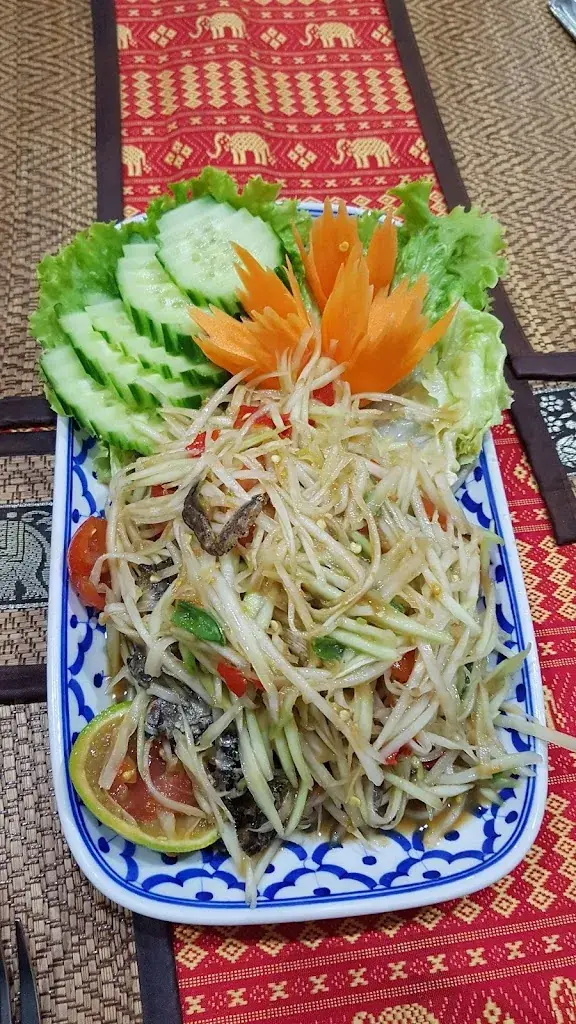 Menu_Chok Dee Thai Restaurant _Biel_image_9