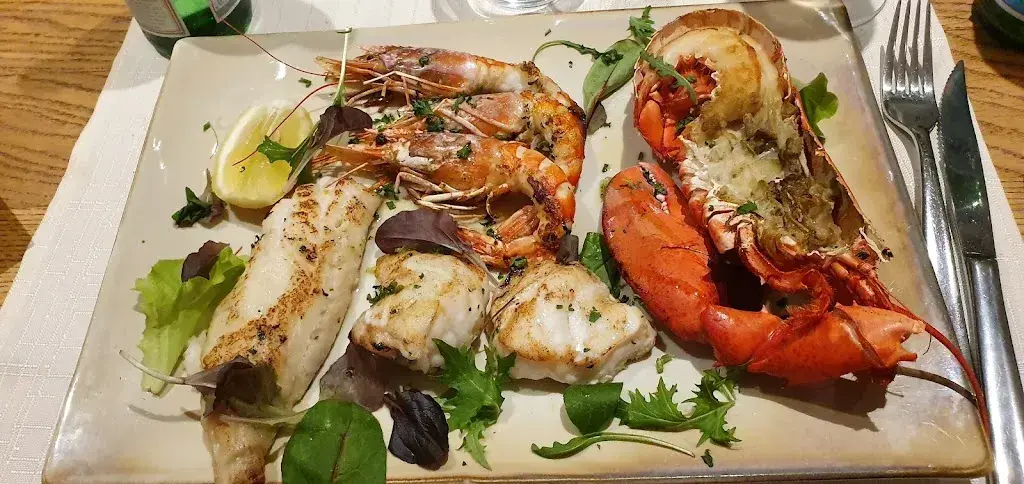 Terra Rossa_Lutry_slider_image_2