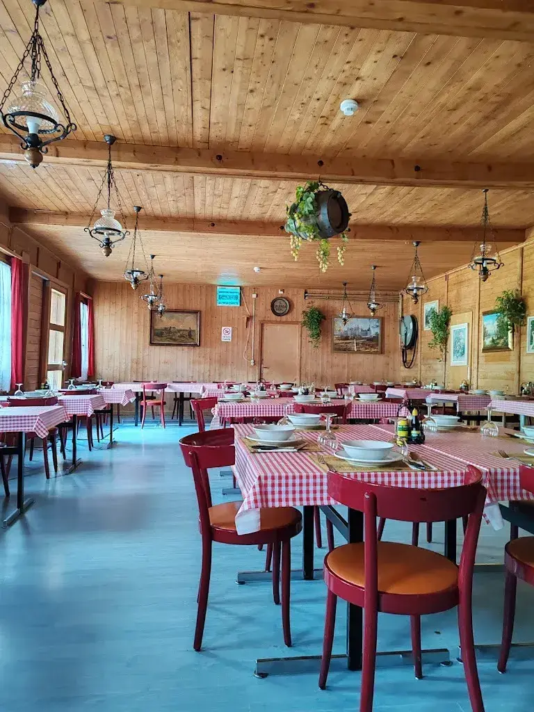 Capanna Genziana_San Bernardino_slider_image_3