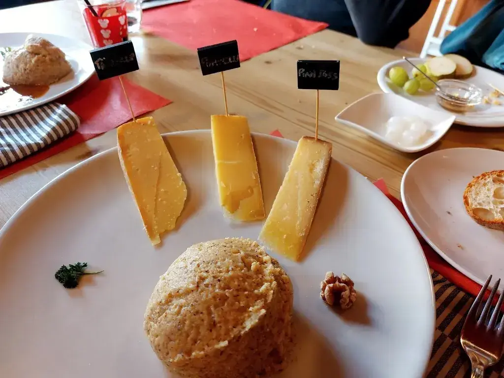 Ristorante Chesa Veglia_San Bernardino_slider_image_3