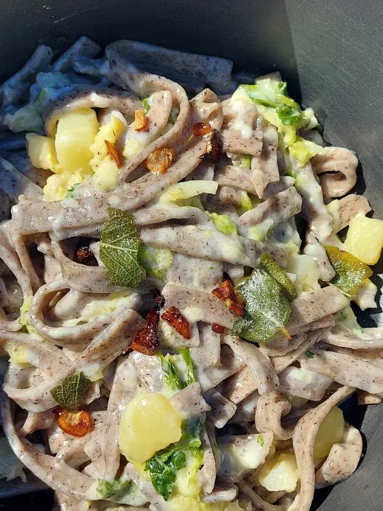 Axel D._Grotto Milesi Belloli_Cama_review