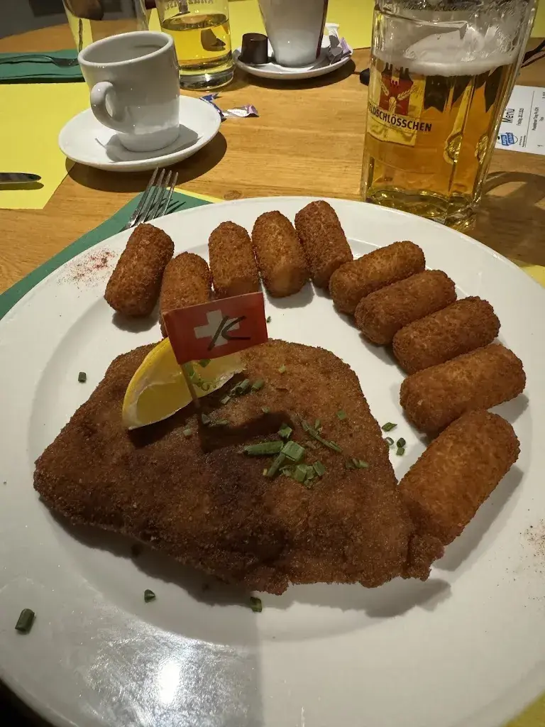 Lutz Schröer_Landgastof Löwen & Chillout_Boswil_review