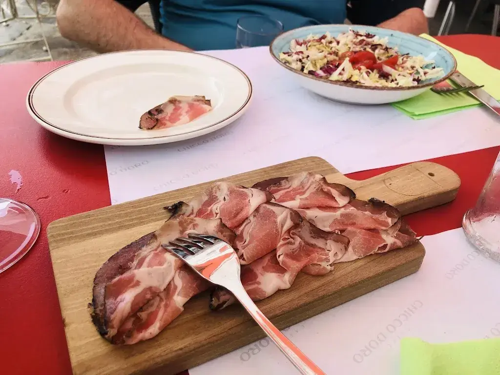 Lina_Restaurant Landarenca_Calanca_review