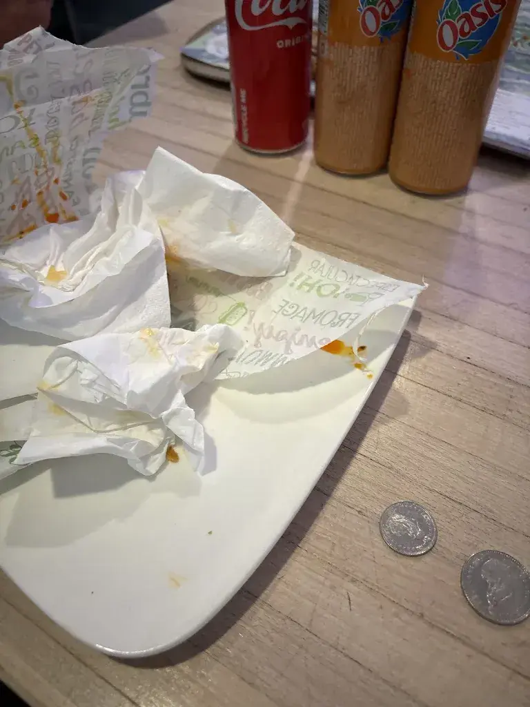 Levin Weber_Pizza Arena_Biel_avis