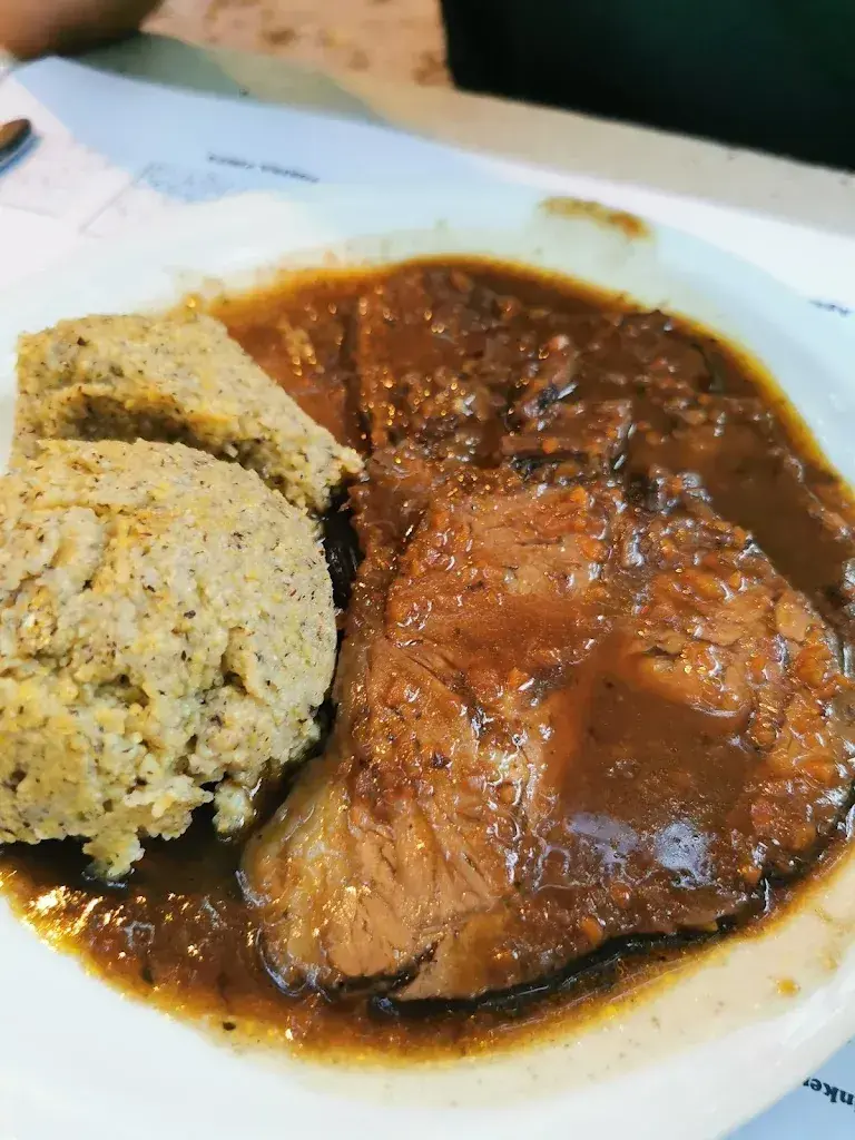 Sneezy Fey_Ristorante Grotto Bassa_Lumino_review