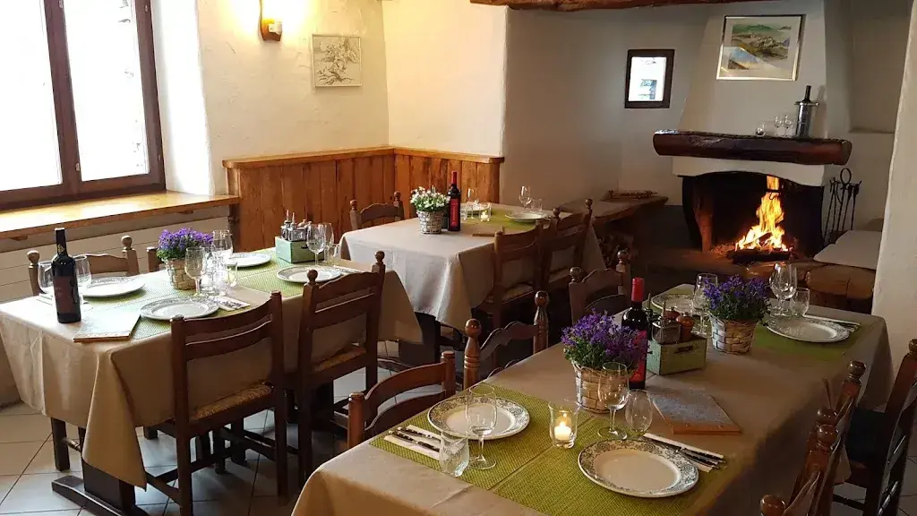 Alla Capanna_Verdasio_slider_image_1