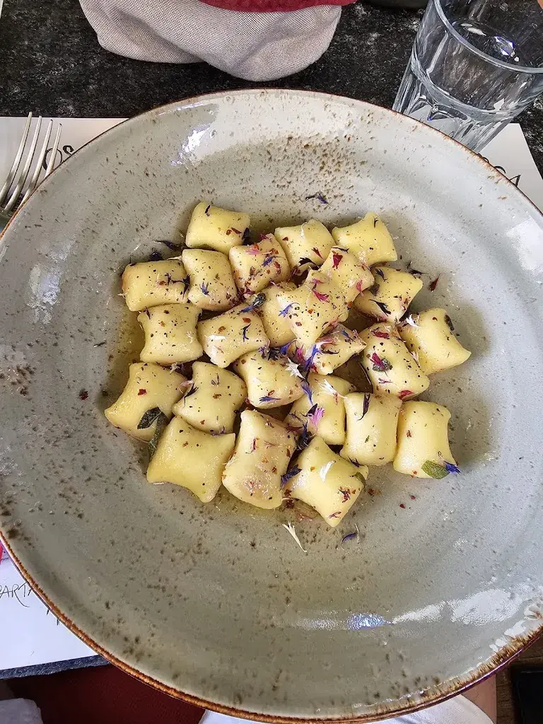 Bianca Bernecker_Osteria Paradiso_Vogorno_review