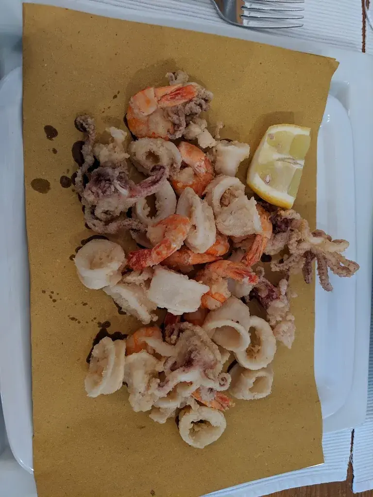 Shaopeng Jia_Ristorante Osteria Fagetti_San Vittore_avis