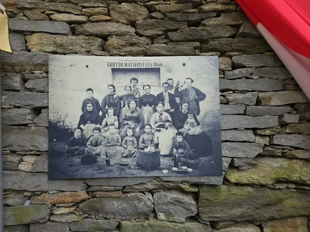 anca pur_Grotto Matafontana_San Vittore_Bewertung