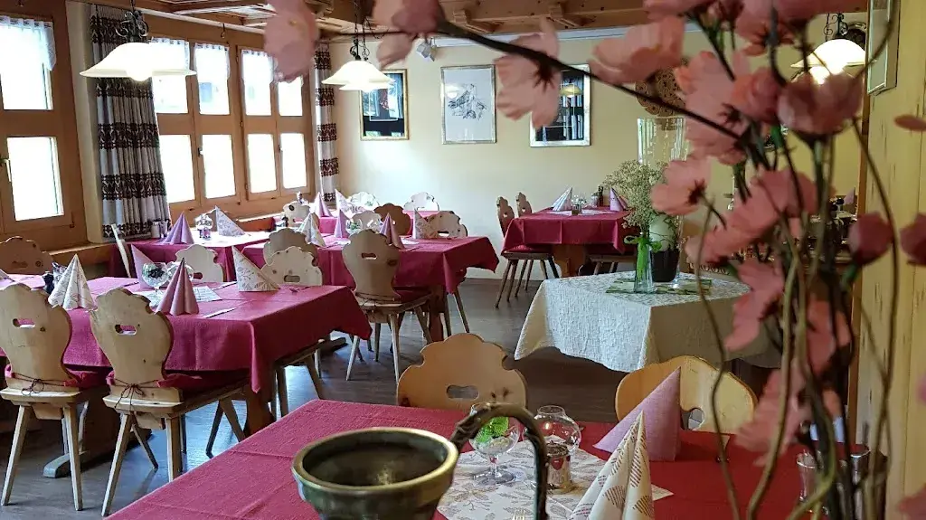 Hotel-Restaurant Chavalatsch_Müstair_slider_image_1