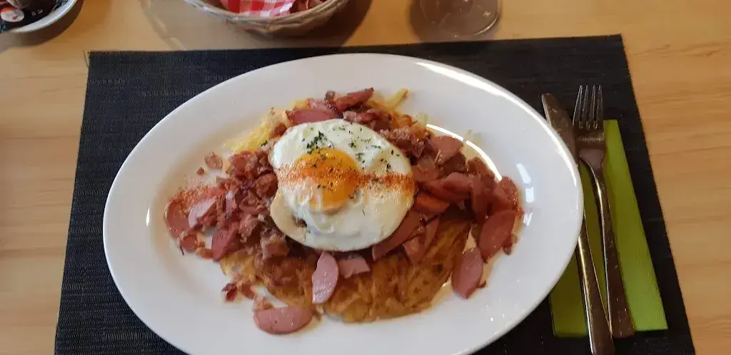 Hotel-Restaurant Chavalatsch_Müstair_slider_image_2