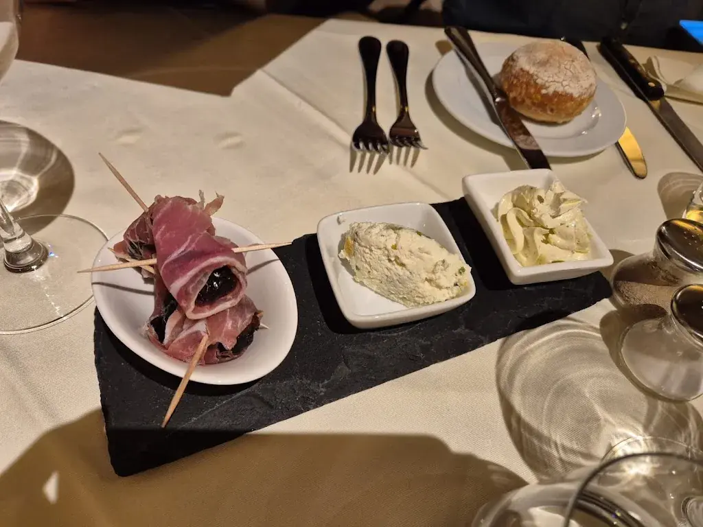 Michael Leutwiler_Restaurant Bundnerstubli_Davos Platz_review