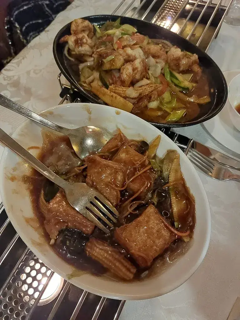 Zuzka Hutt_Restaurant Emerald_Davos_review