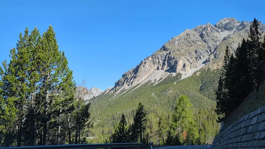 Biosfera Val Müstair_Tschierv_slider_image_1