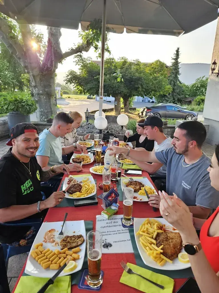 Patrick Ph. Eggimann_Bahnhof_Arch_avis