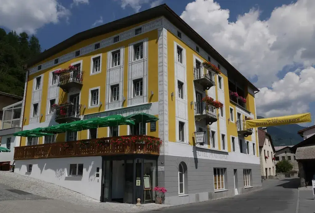 Hotel Münsterhof ristorante a Müstair