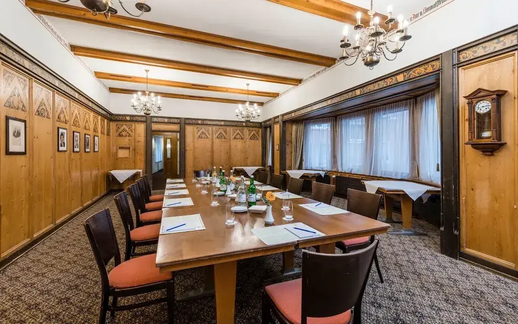 Veltliner und Bündner Stuben zum Stern ristorante a Chur