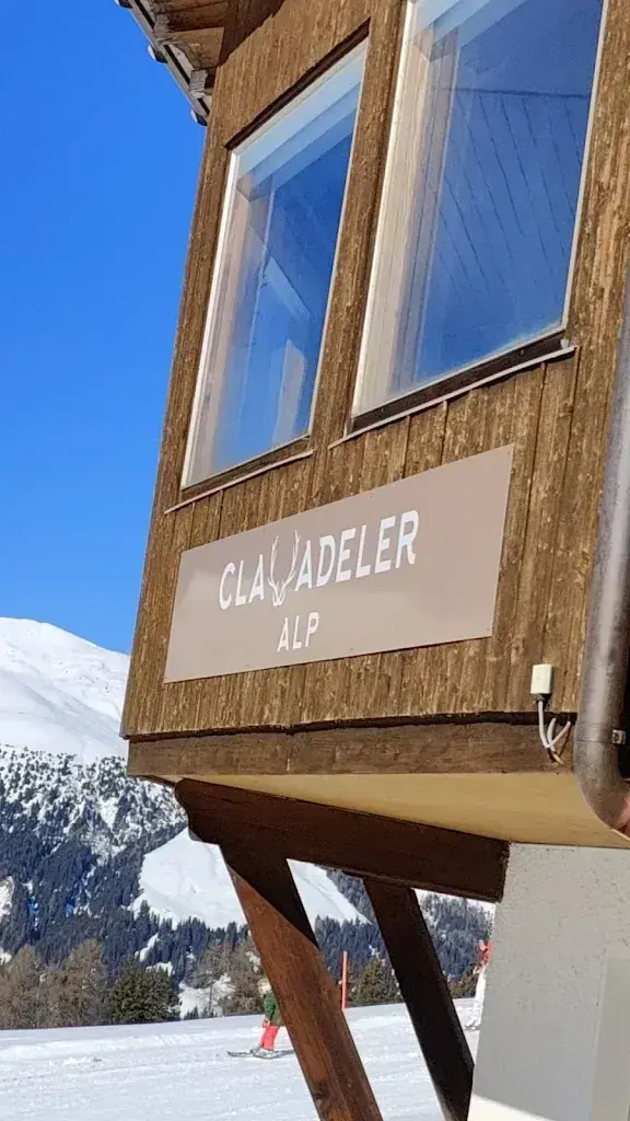 Rares Constantin_Bergrestaurant Clavadeler Alp_Davos_review