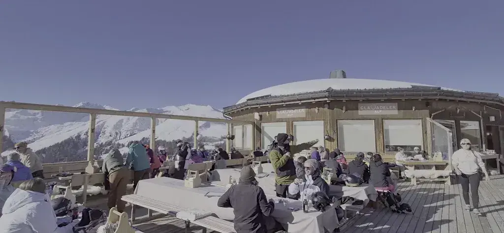 Bergrestaurant Clavadeler Alp_Davos_slider_image_2