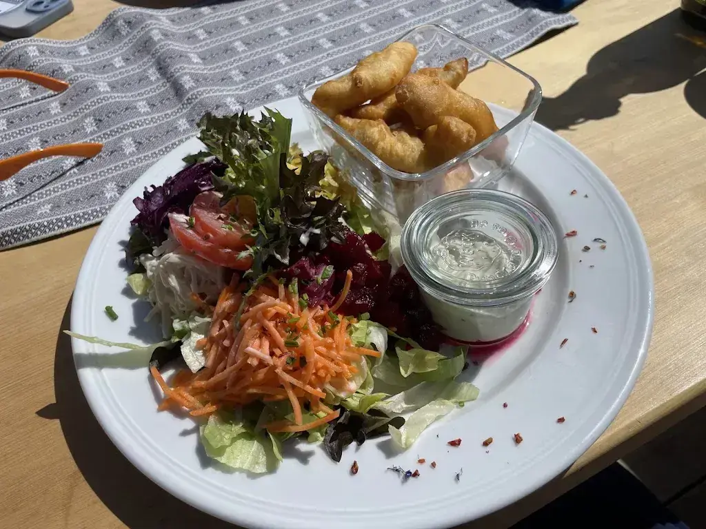 Bergrestaurant Clavadeler Alp_Davos_slider_image_3