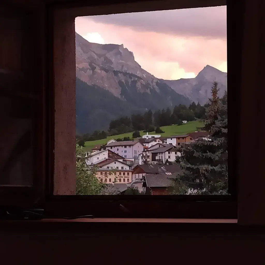 Vivi Tornari_Hotel Chasa Chalavaina - Historisches Hotel des Jahres 2024_Müstair_review