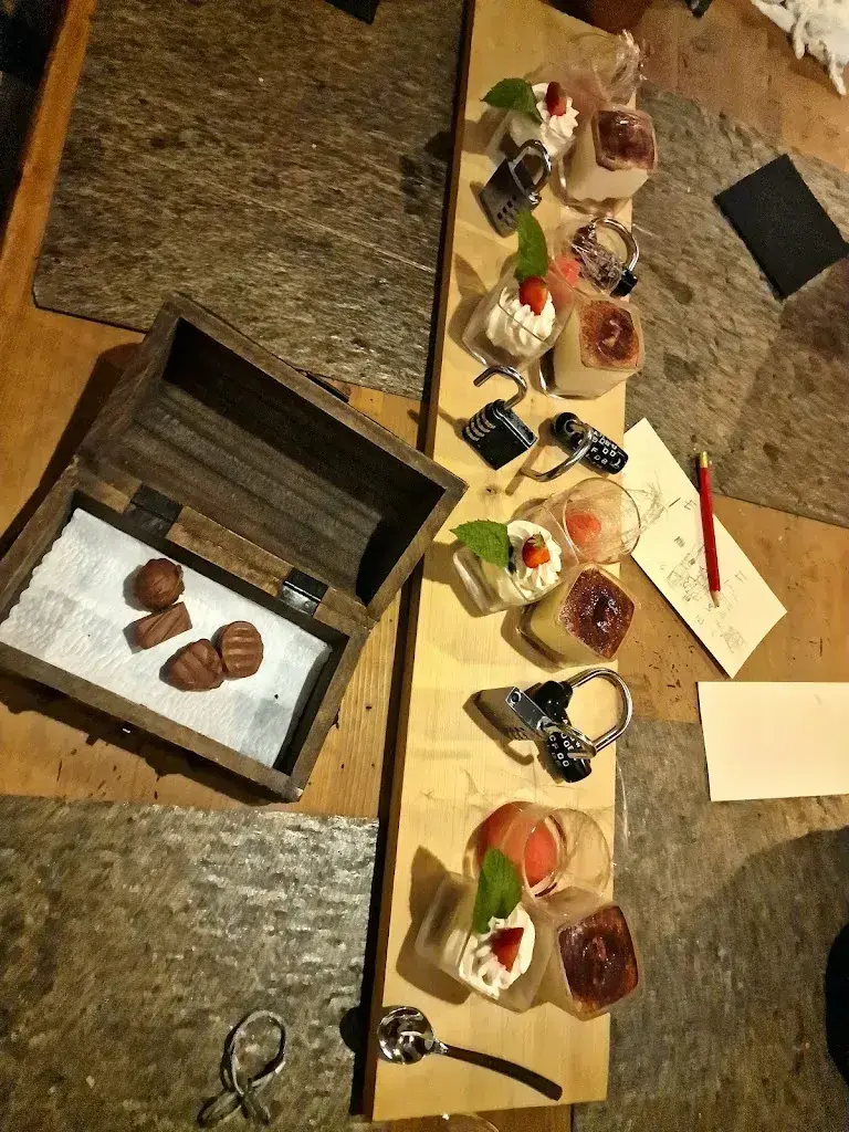 Menu_Misterius - Das Rätselrestaurant_Pragg-Jenaz_image_7