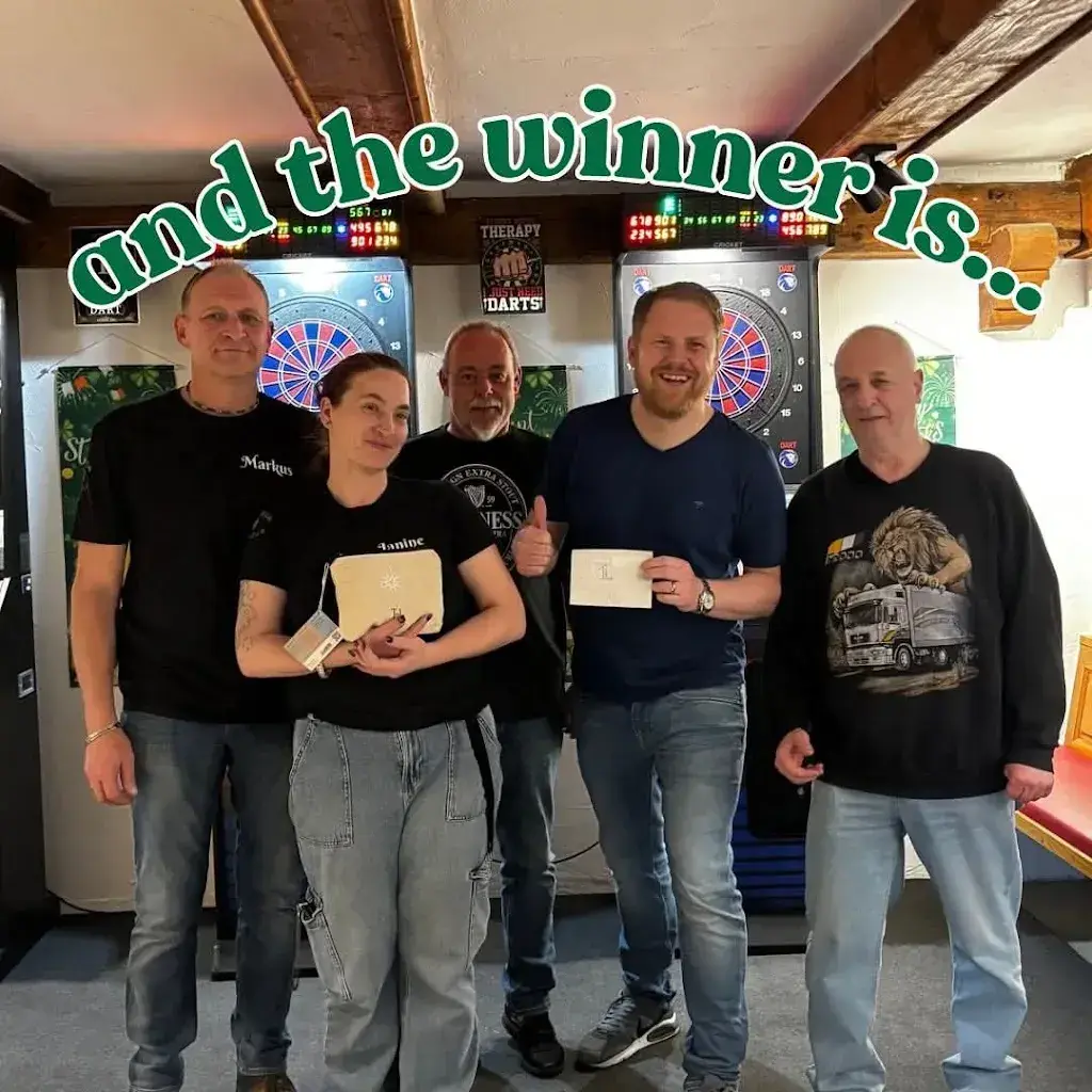 Gerrit Hendriks_Chrona Pub & BnB_Jenaz_review