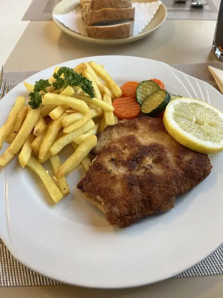 Restaurant Bahnhöfli_Küblis_slider_image_2