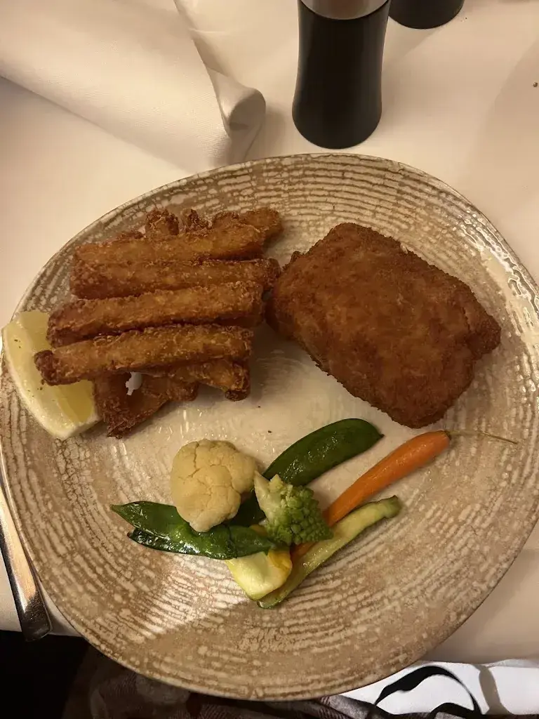 Pola Nowakowska_BÄR'S Café Bistro Lounge_Klosters-Serneus_recensione