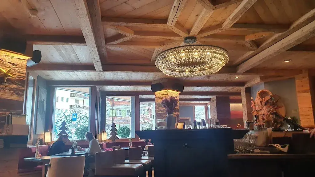 Alan Le Map_BÄR'S Café Bistro Lounge_Klosters-Serneus_recensione