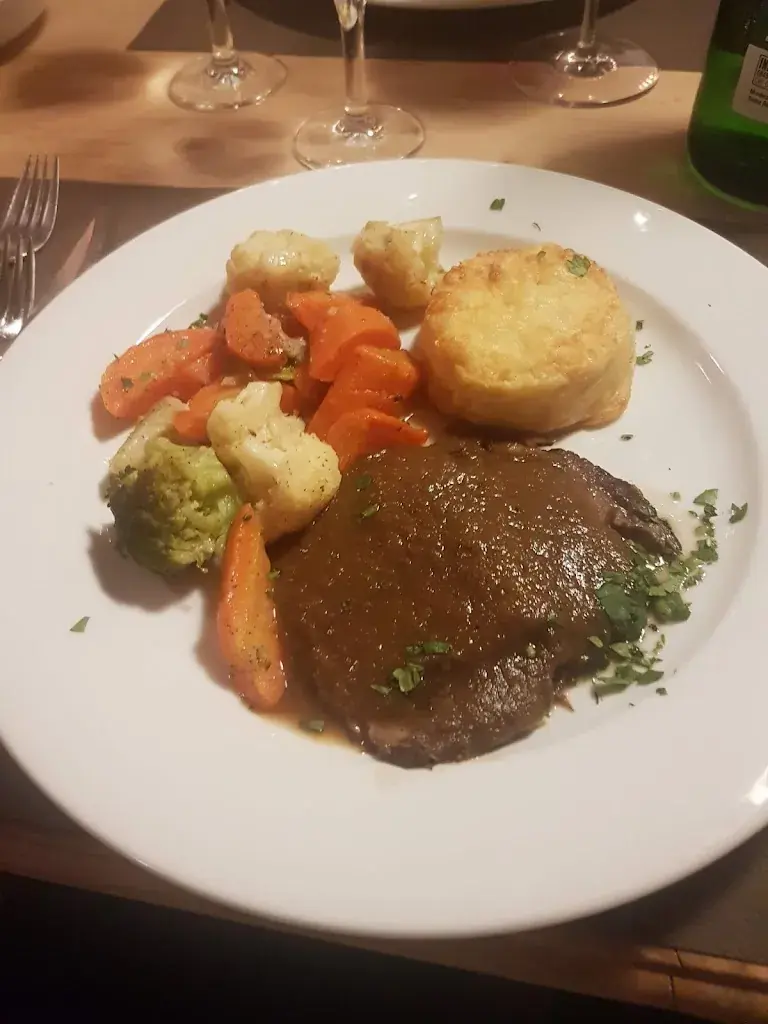 Menu_Pizzeria Madrisa-Mia_Klosters-Serneus_image_9