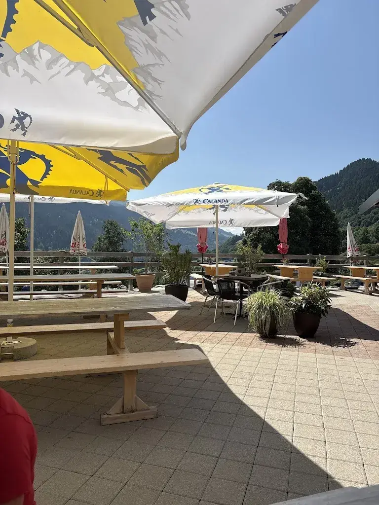 Guido Kläger_Kanonenbar_Klosters-Serneus_review