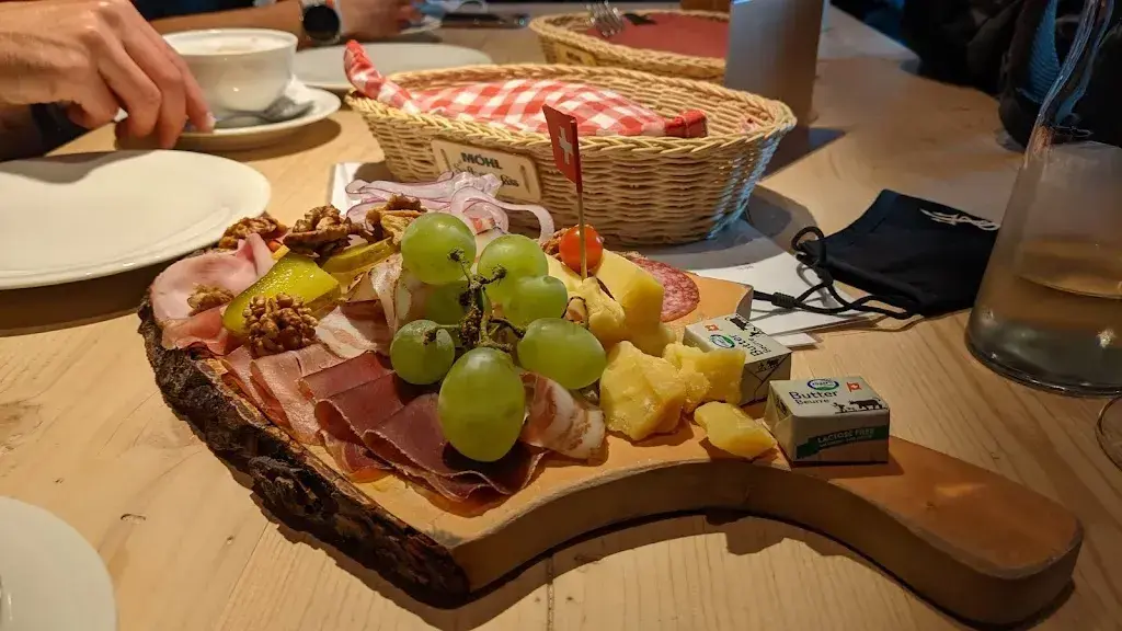 Menu_Bergrestaurant Madrisa-Hof_Klosters Dorf_image_9