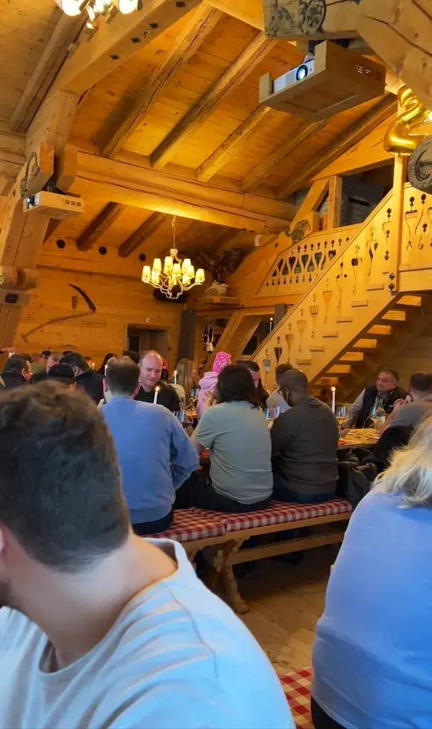 Claudia Muniani_Bergrestaurant Madrisa-Hof_Klosters Dorf_review