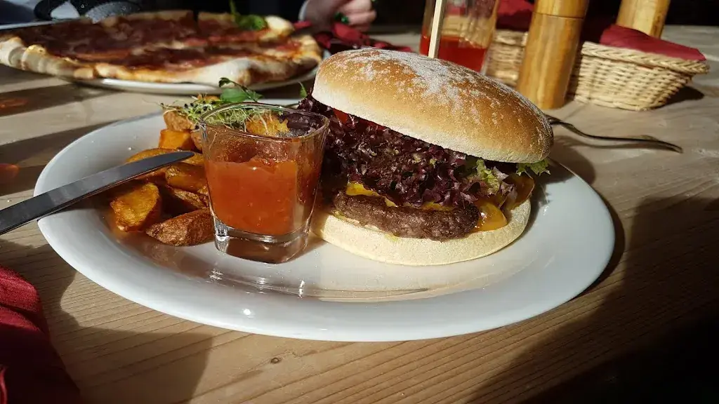 Bergrestaurant Madrisa-Hof_Klosters Dorf_slider_image_3