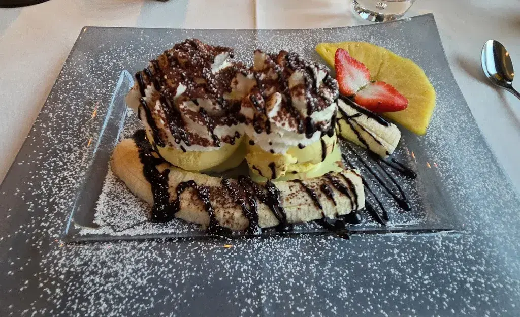 Adrian Schmutz_Towers City West Restaurant_Chur_recensione