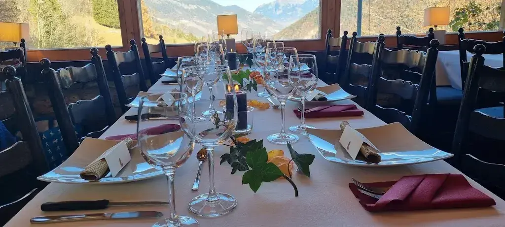 Besenbeiz Belvédère Malix_Malix_slider_image_1