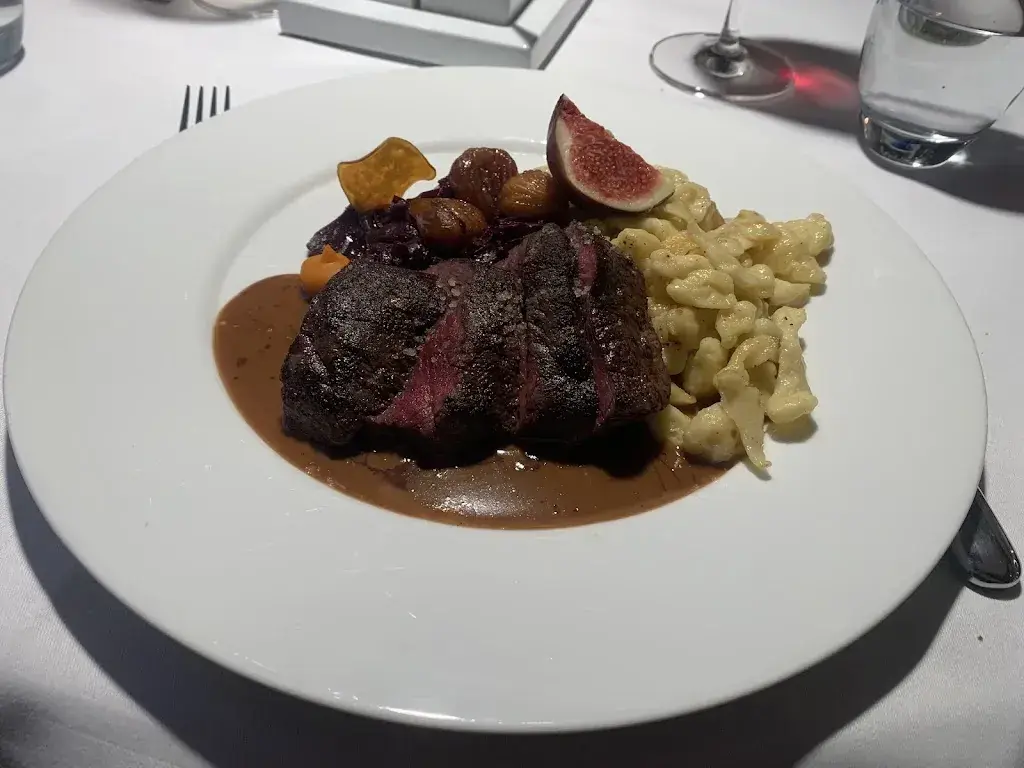 Carlos Vega_Süsswinkel Brasserie_Chur_reseña