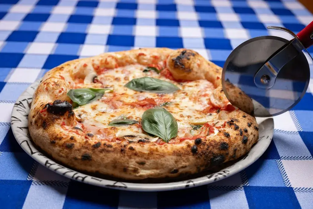 MONTI's PIZZA HÜSLI restaurant à Thunstetten