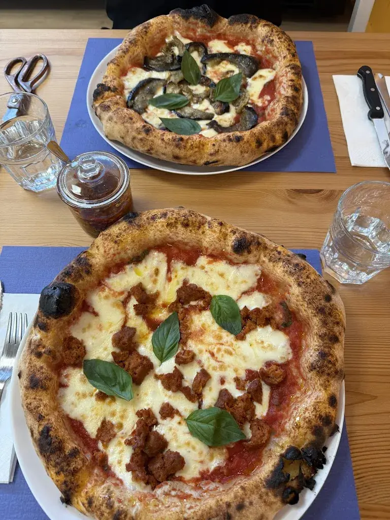 MONTI's PIZZA HÜSLI_Thunstetten_slider_image_2