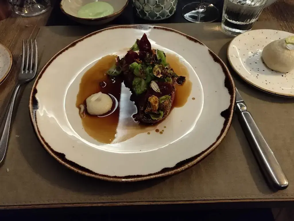 Menü_TWIST Restaurant & Terrasse_Arosa_Bild_9