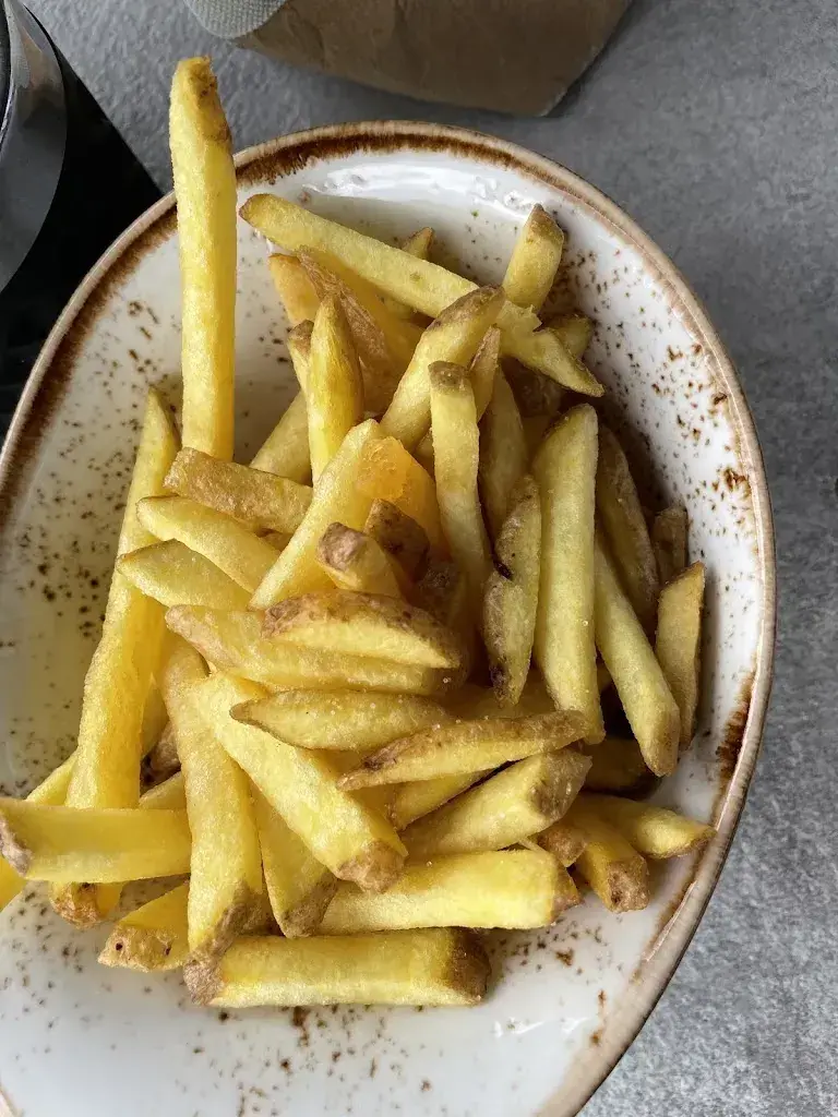 Tene Saarva_TWIST Restaurant & Terrasse_Arosa_Bewertung