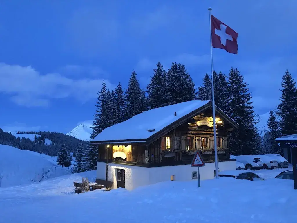 Kaan Erbaydar_Prätschli-Stall_Arosa_review