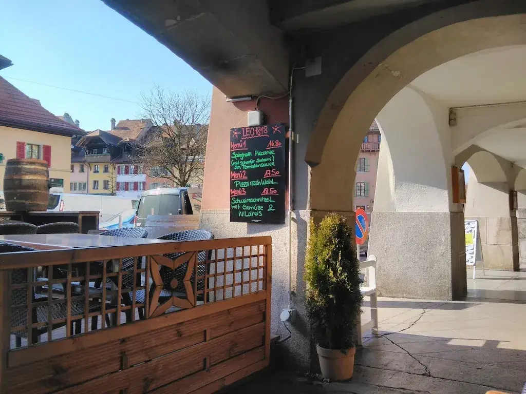 christine maibach_Restaurant Leo1818_Büren an der Aare_avis