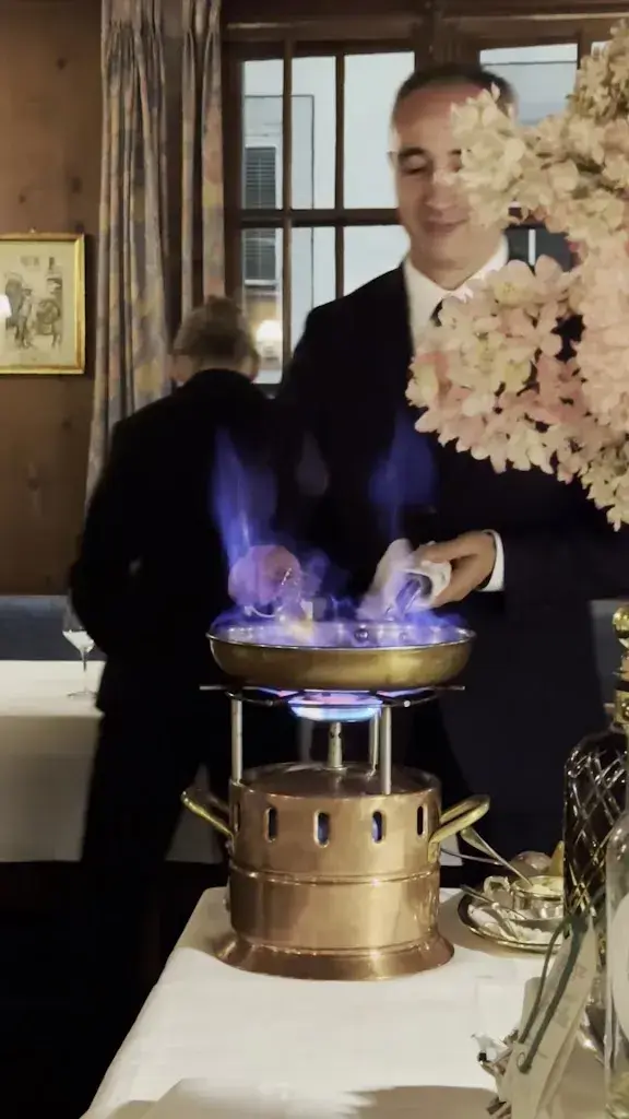 Ed E_Veltlinerkeller_Zürich_review