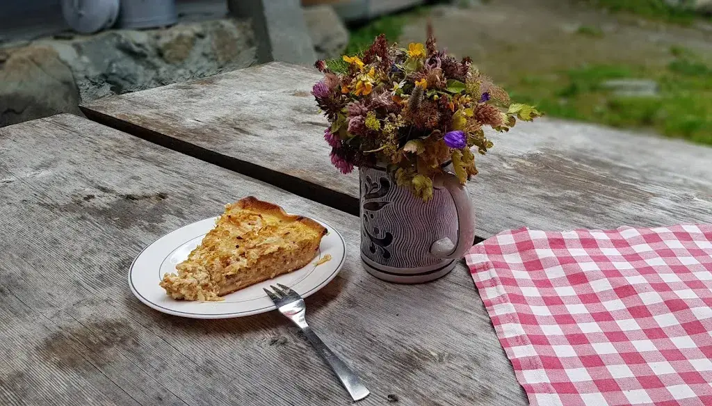 Menu_Bergrestaurant Alpenrose Medergen_Langwies_image_2