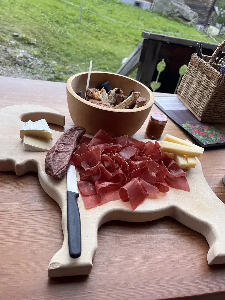 Menu_Bergrestaurant Alpenrose Medergen_Langwies_image_9