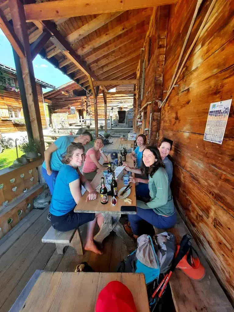 Csaba Karasz_Bergrestaurant Alpenrose Medergen_Langwies_review