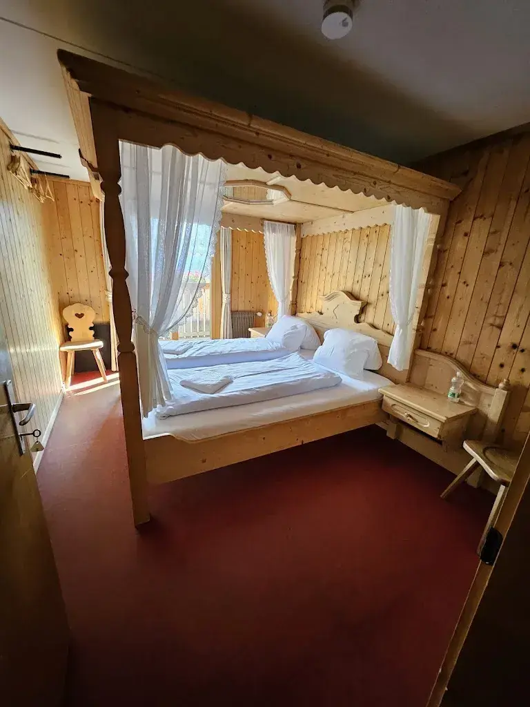 Jens Kern_Berggasthaus-Strassberg_Langwies_review